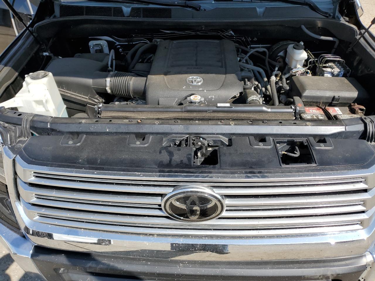 5TFHY5F17KX864840 2019 Toyota Tundra Crewmax Limited