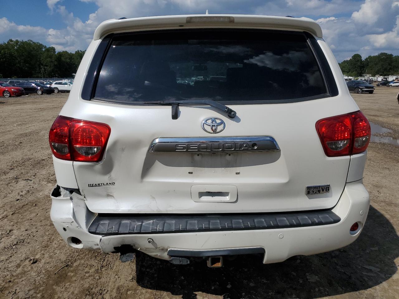 5TDYY5G15ES051070 2014 Toyota Sequoia Platinum