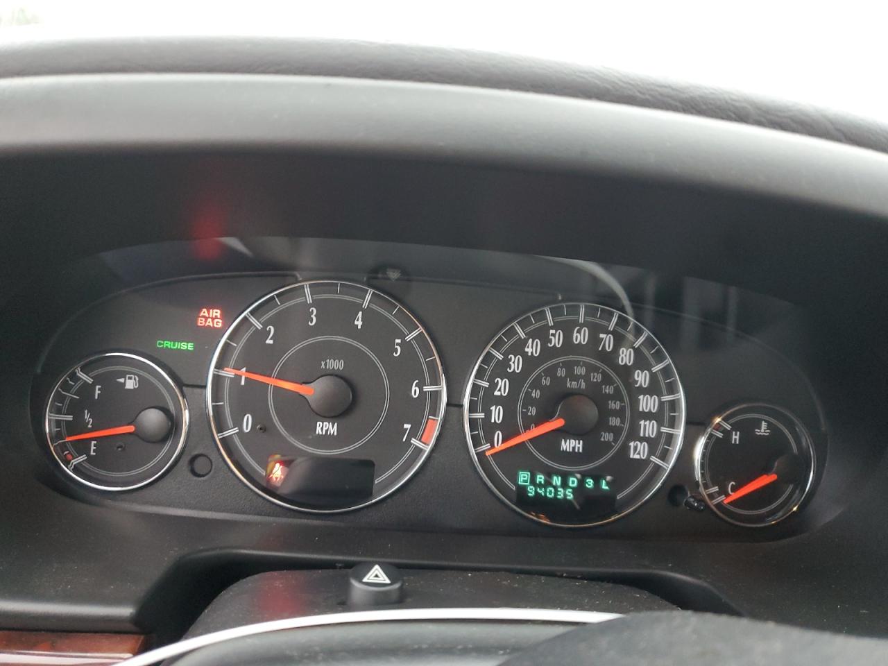 2002 Chrysler Sebring - Image 9