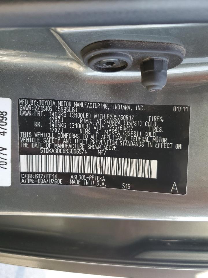 2011 Toyota Sienna - Image 13