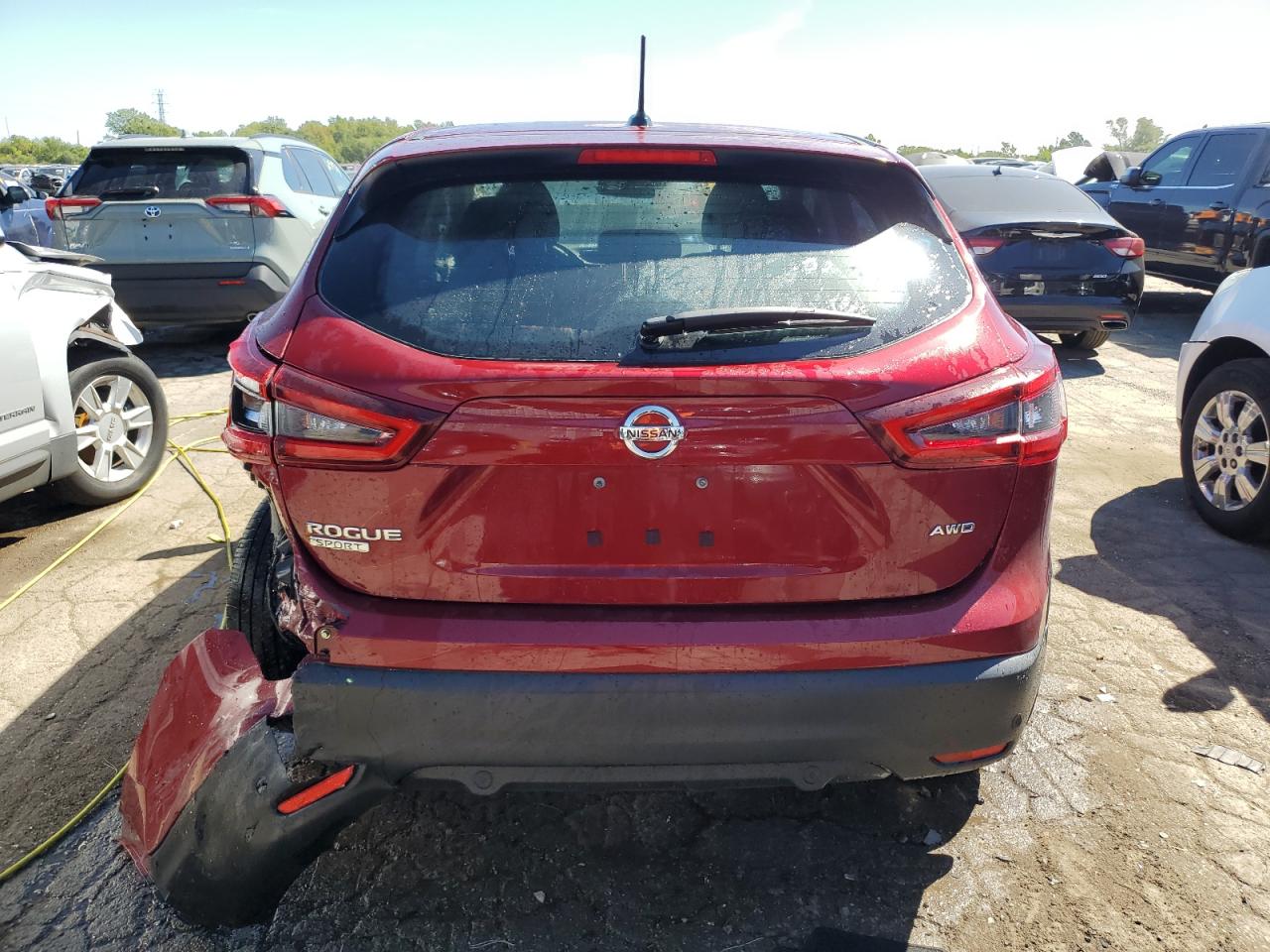 2021 Nissan Rogue Sport S VIN: JN1BJ1AW2MW452262 Lot: 69048444