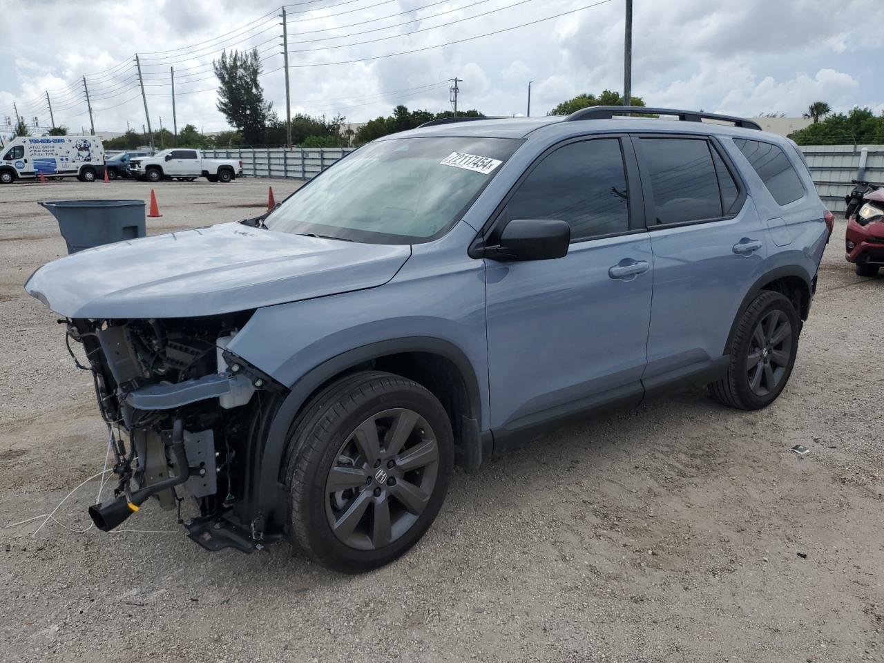 5FNYG2H33SB002824 2025 HONDA PILOT - Image 1