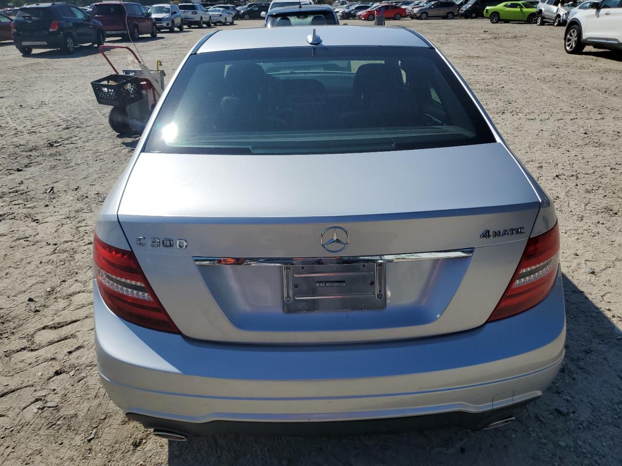 2012 Mercedes-Benz C 300 4Matic VIN: WDDGF8BB9CA694122 Lot: 70215484