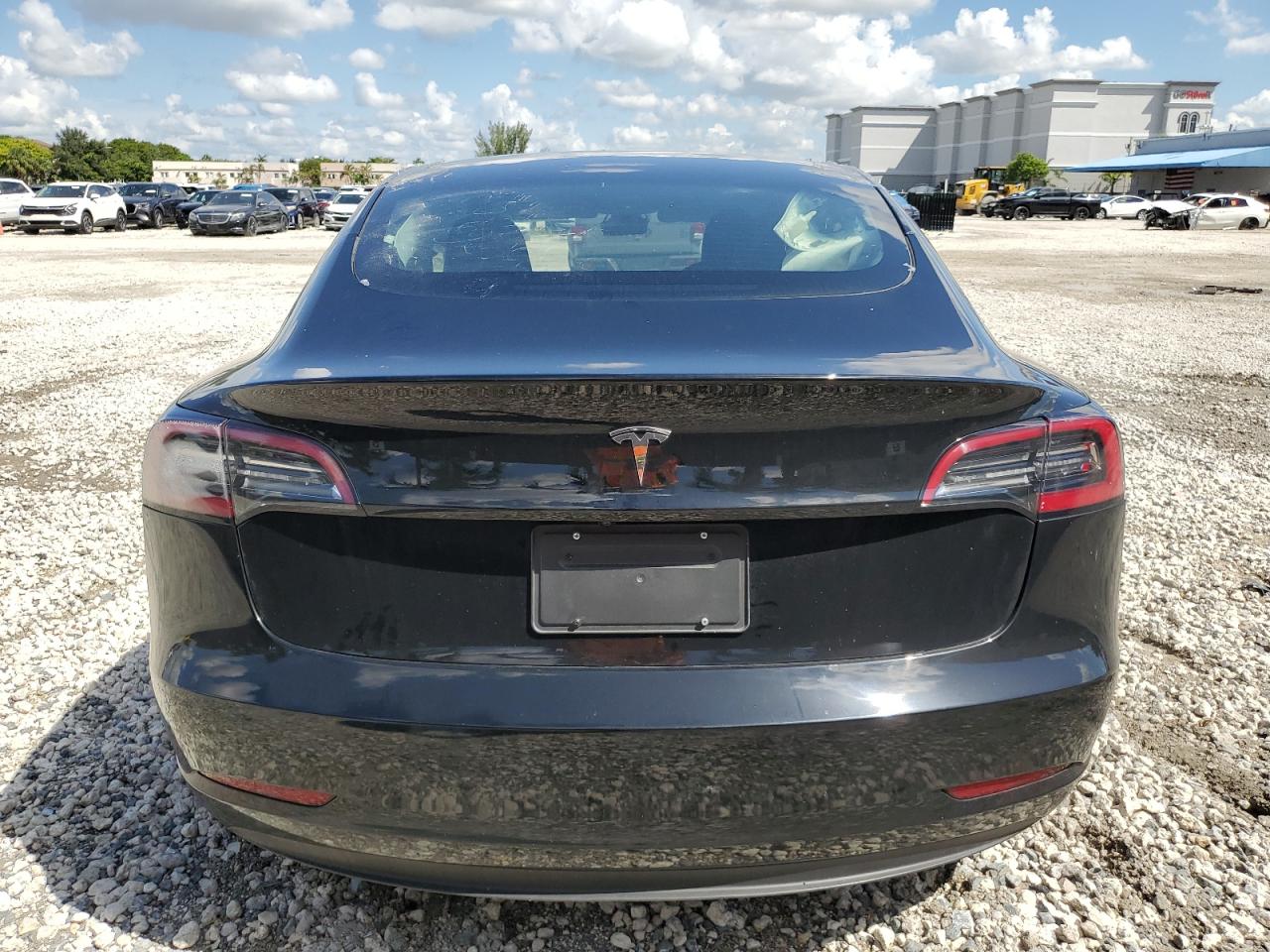 5YJ3E1EA3PF490709 2023 Tesla Model 3