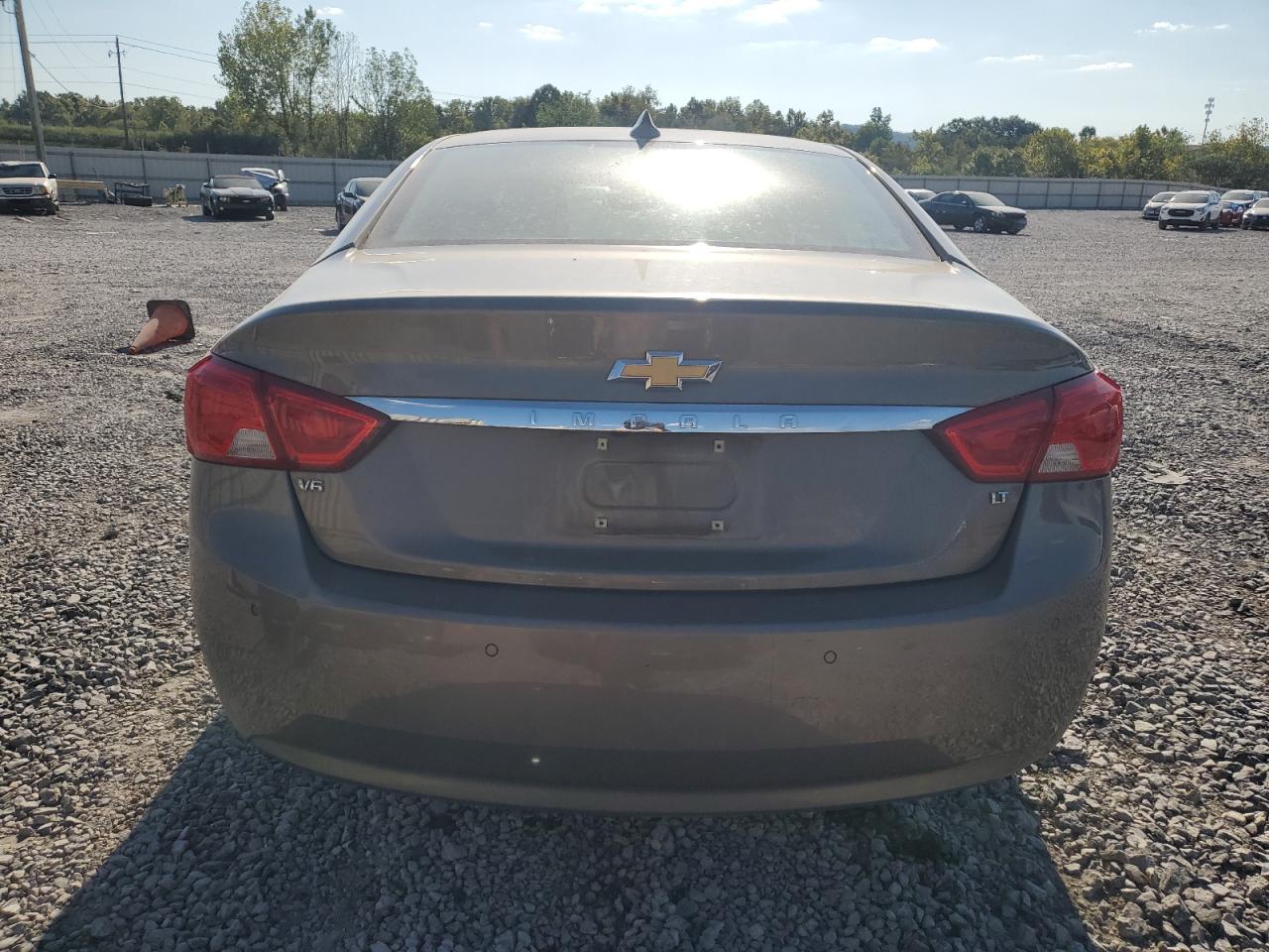 2G1105S36J9104355 2018 Chevrolet Impala Lt