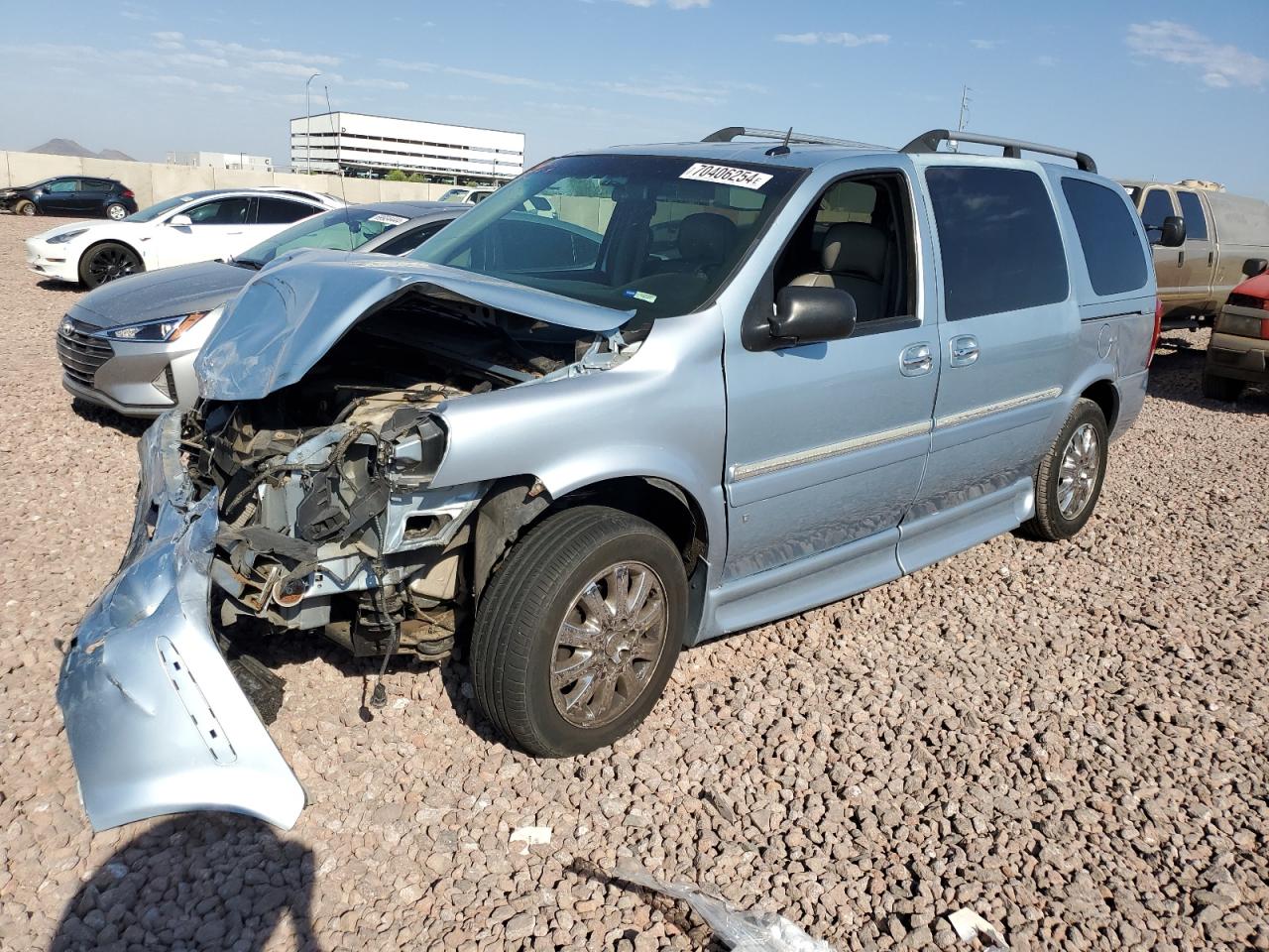 2007 Buick Terraza - Image 1