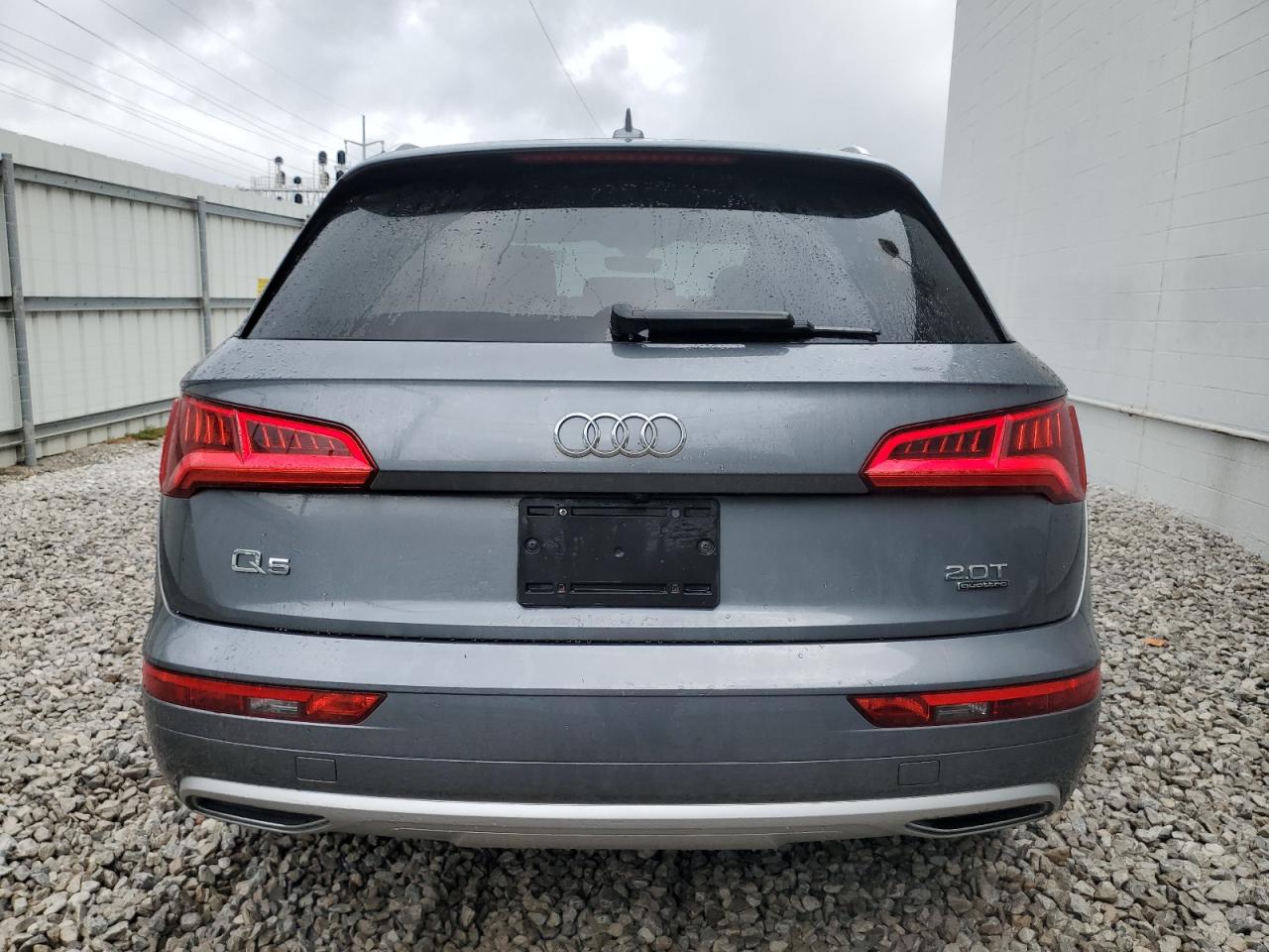 2018 Audi Q5 Premium VIN: WA1ANAFY5J2230318 Lot: 73093854