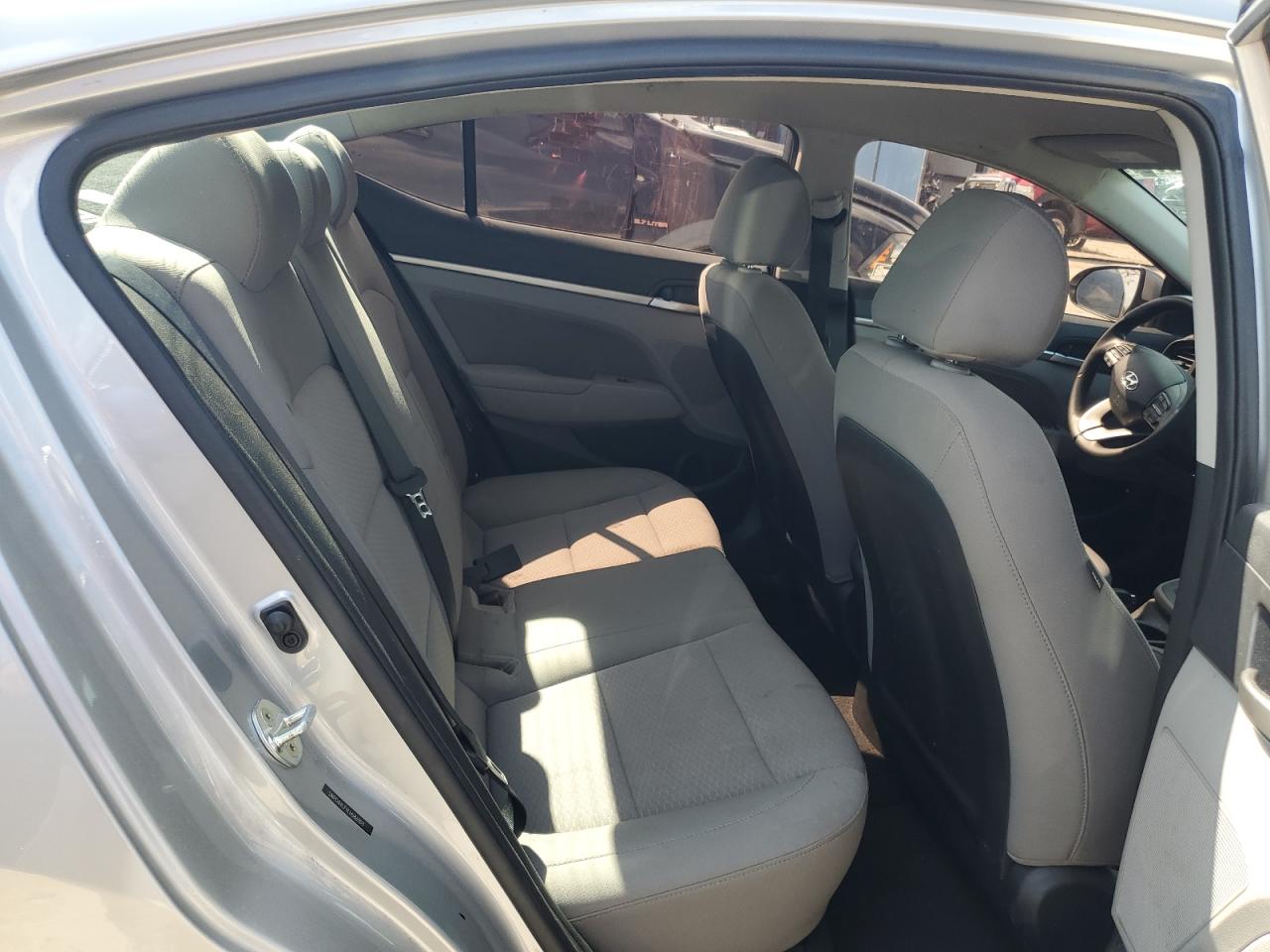 2020 Hyundai Elantra Sel VIN: 5NPD84LF9LH586903 Lot: 72560004