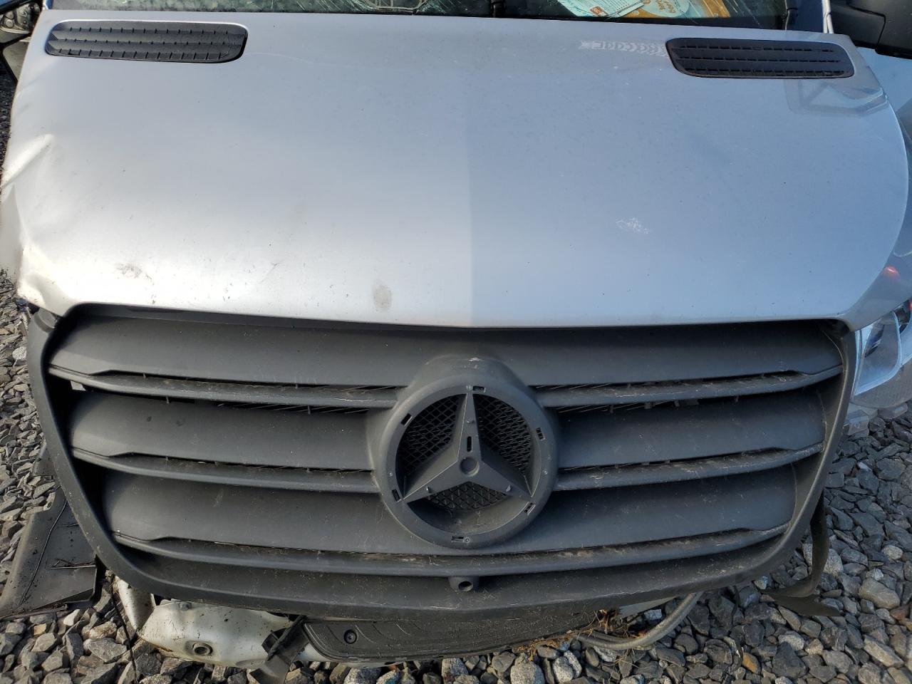 2022 Mercedes-Benz Sprinter 2500 VIN: W1W4EBVY4NT112355 Lot: 70916894