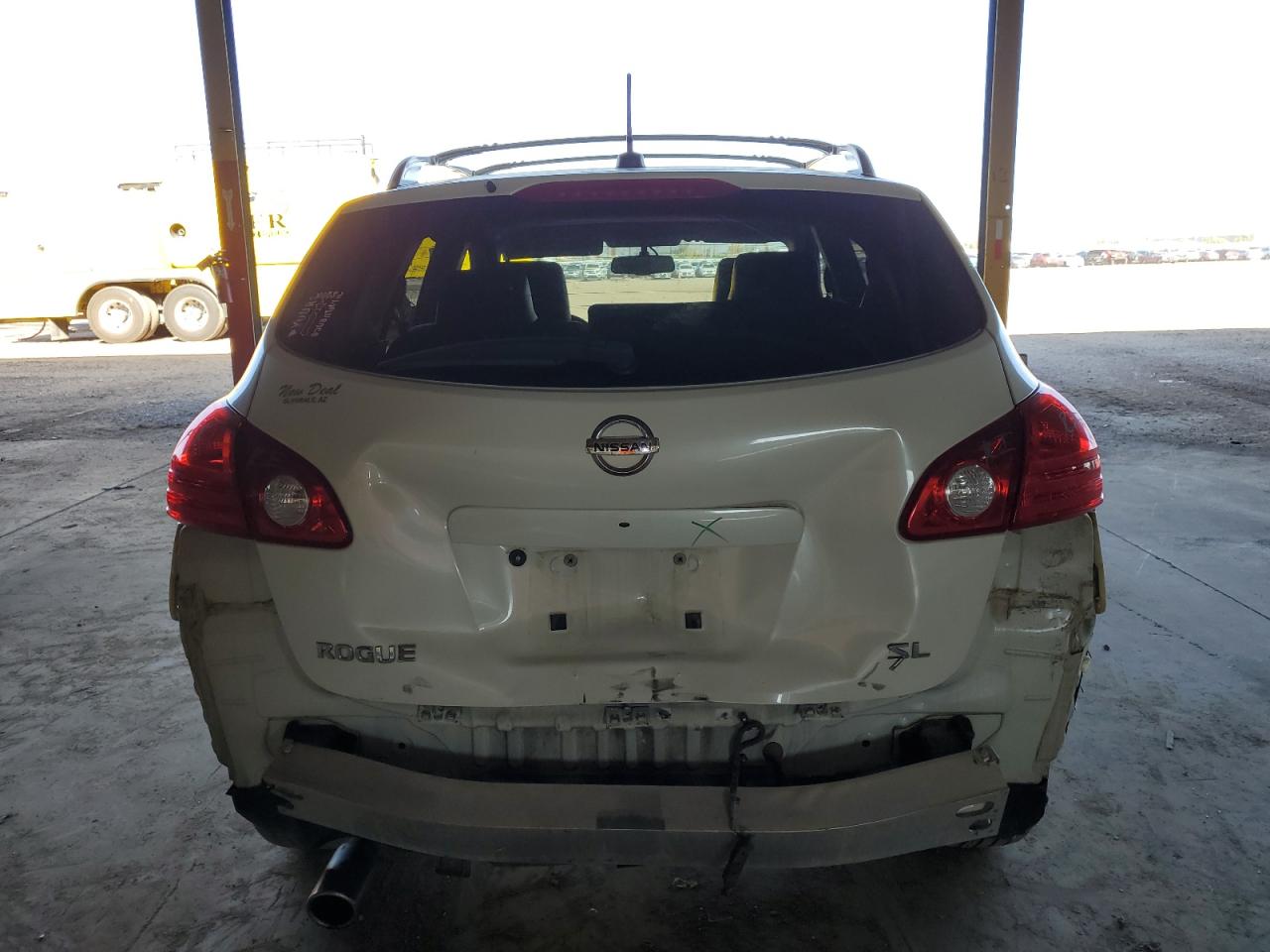 2010 Nissan Rogue S VIN: JN8AS5MT7AW015369 Lot: 70337664