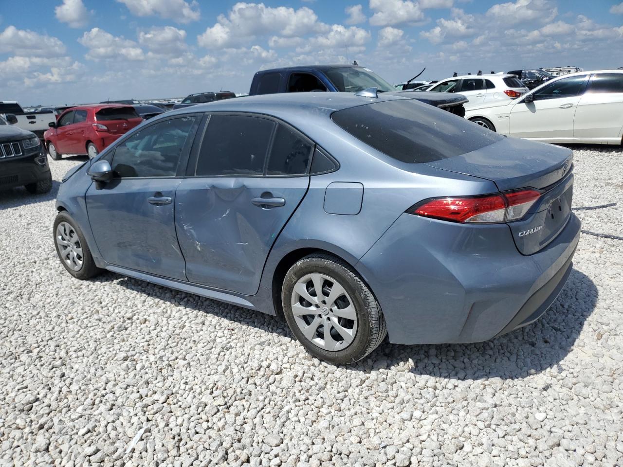 5YFEPMAE5NP279655 2022 TOYOTA COROLLA - Image 2