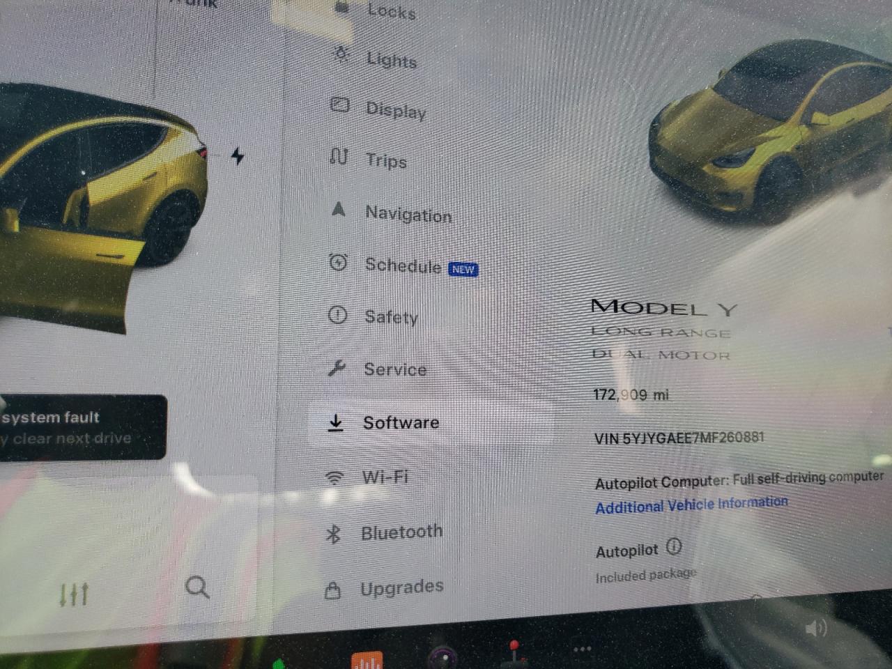 5YJYGAEE7MF260881 2021 Tesla Model Y