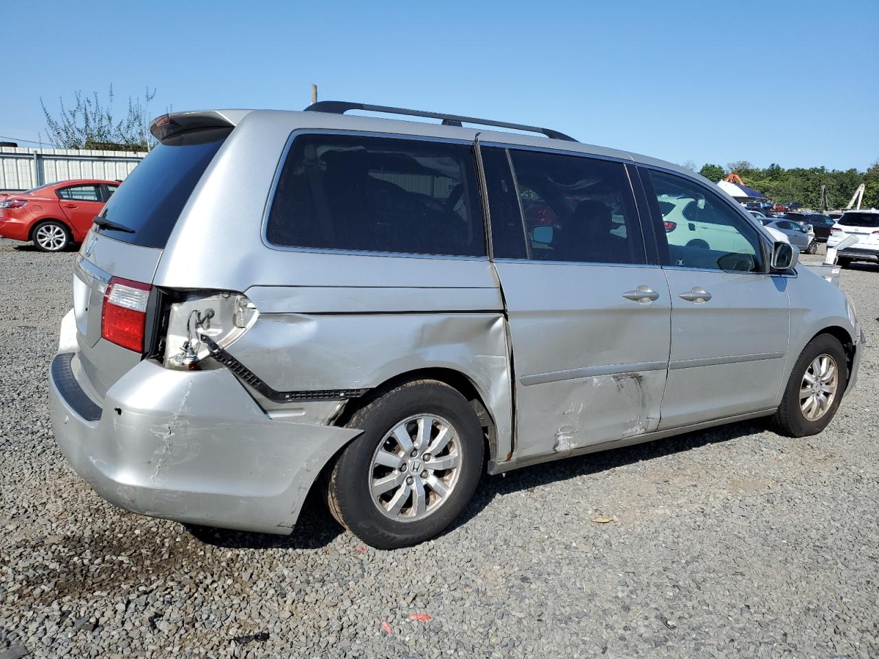 2007 Honda Odyssey Touring VIN: 5FNRL38807B104221 Lot: 70642384