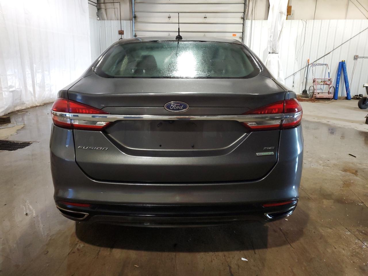 2017 Ford Fusion Se VIN: 3FA6P0H95HR143133 Lot: 70854024