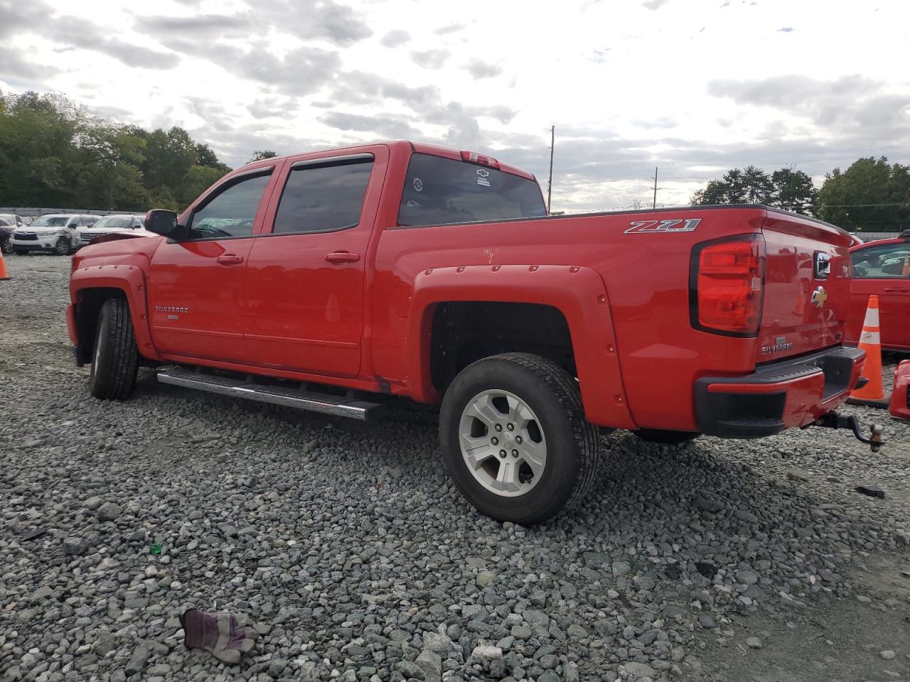 2017 Chevrolet Silverado K1500 Lt VIN: 3GCUKREC8HG300542 Lot: 70206174