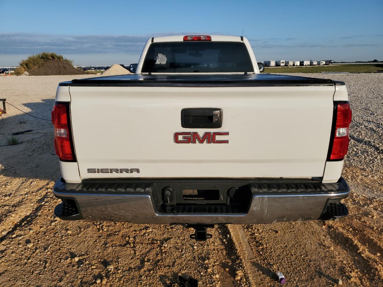 1GTN1LECXJZ254772 2018 GMC Sierra C1500