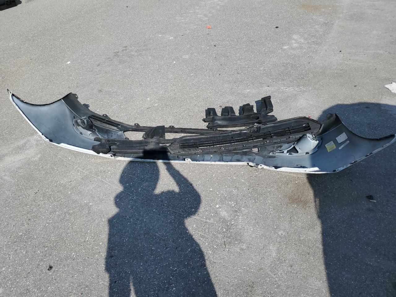 5TDZA3EH1BS016860 2011 Toyota Highlander Base