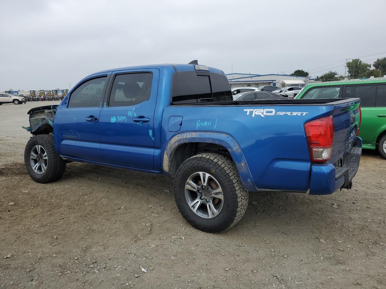 3TMAZ5CN6HM049842 2017 Toyota Tacoma Double Cab