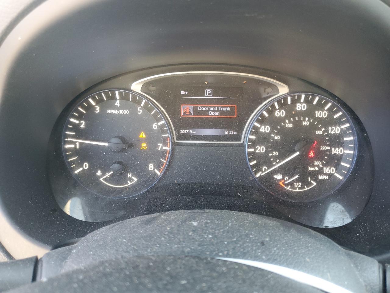 2016 Nissan Altima - Image 9