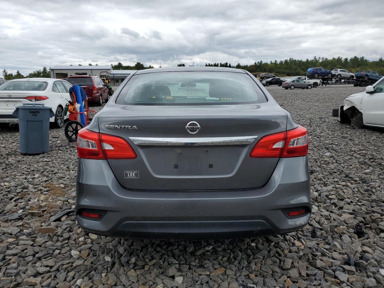 3N1AB7AP4GY284917 2016 Nissan Sentra S