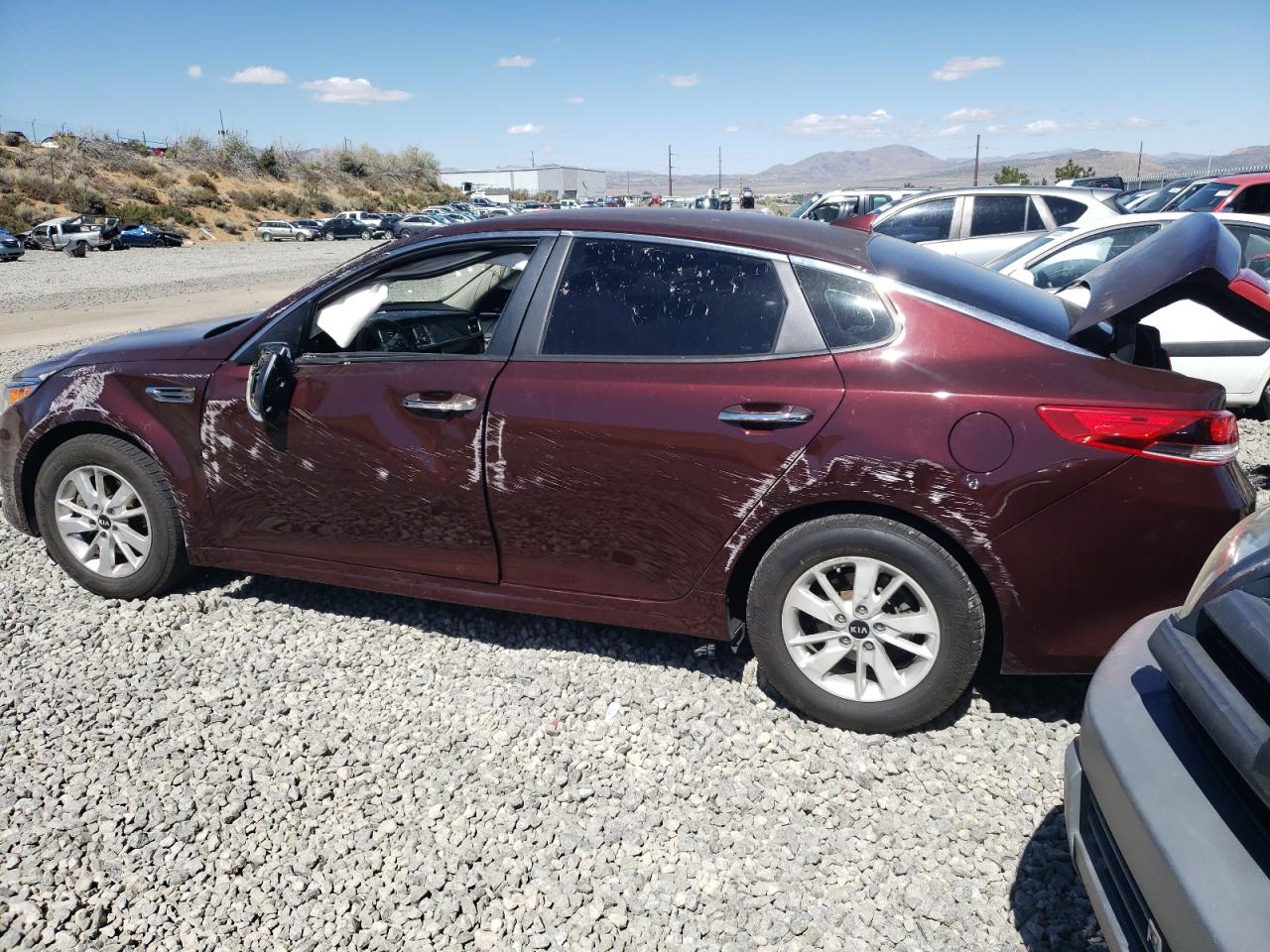 2016 Kia Optima - Image 2
