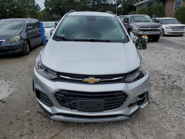  CHEVROLET TRAX 2018 Серебристый