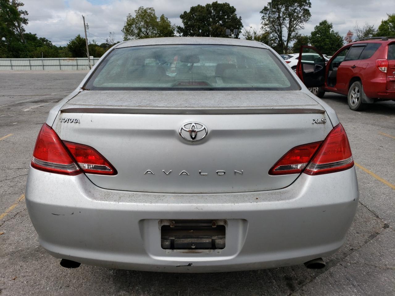 2005 Toyota Avalon Xl VIN: 4T1BK36B45U050098 Lot: 70718694