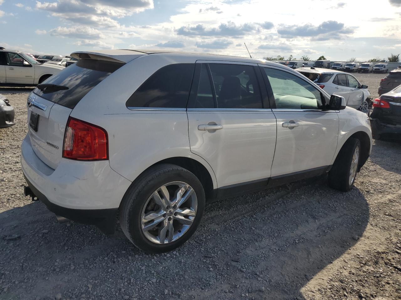 2011 Ford Edge - Image 3