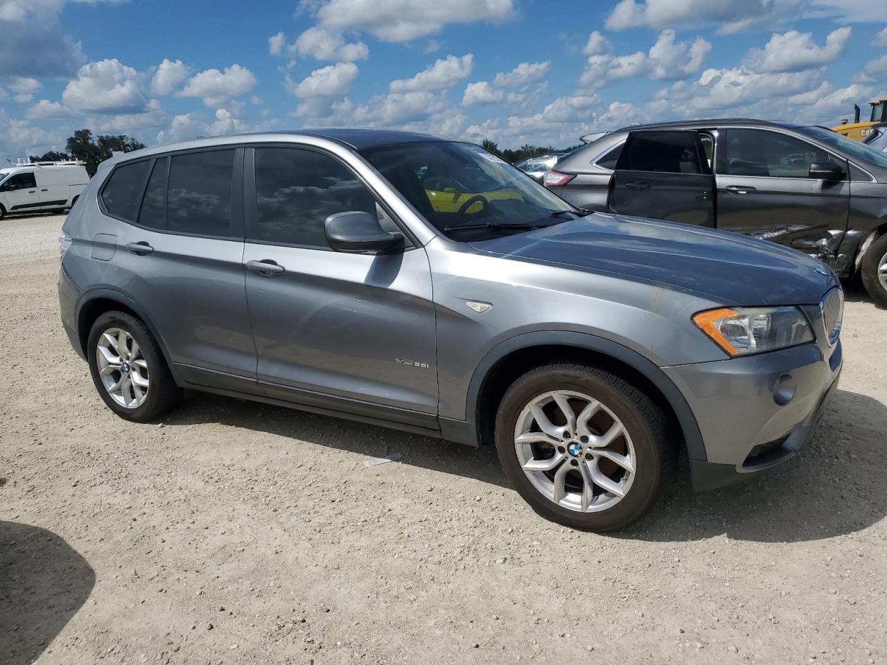 VIN 5UXWX9C51D0A30455 2013 BMW X3 no.4