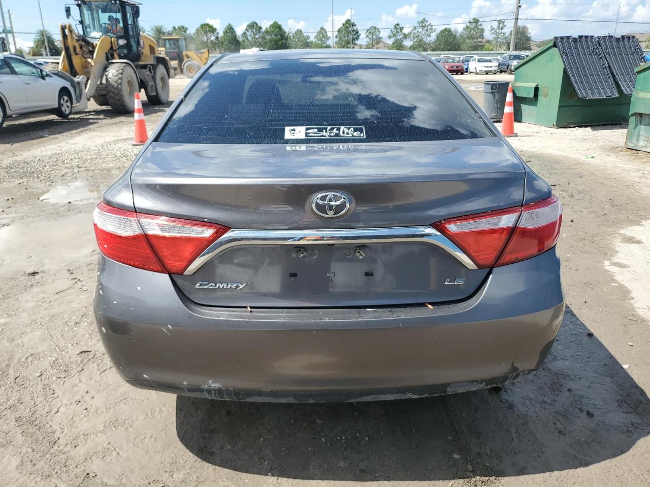 2015 Toyota Camry Le VIN: 4T1BF1FK4FU015877 Lot: 73800594