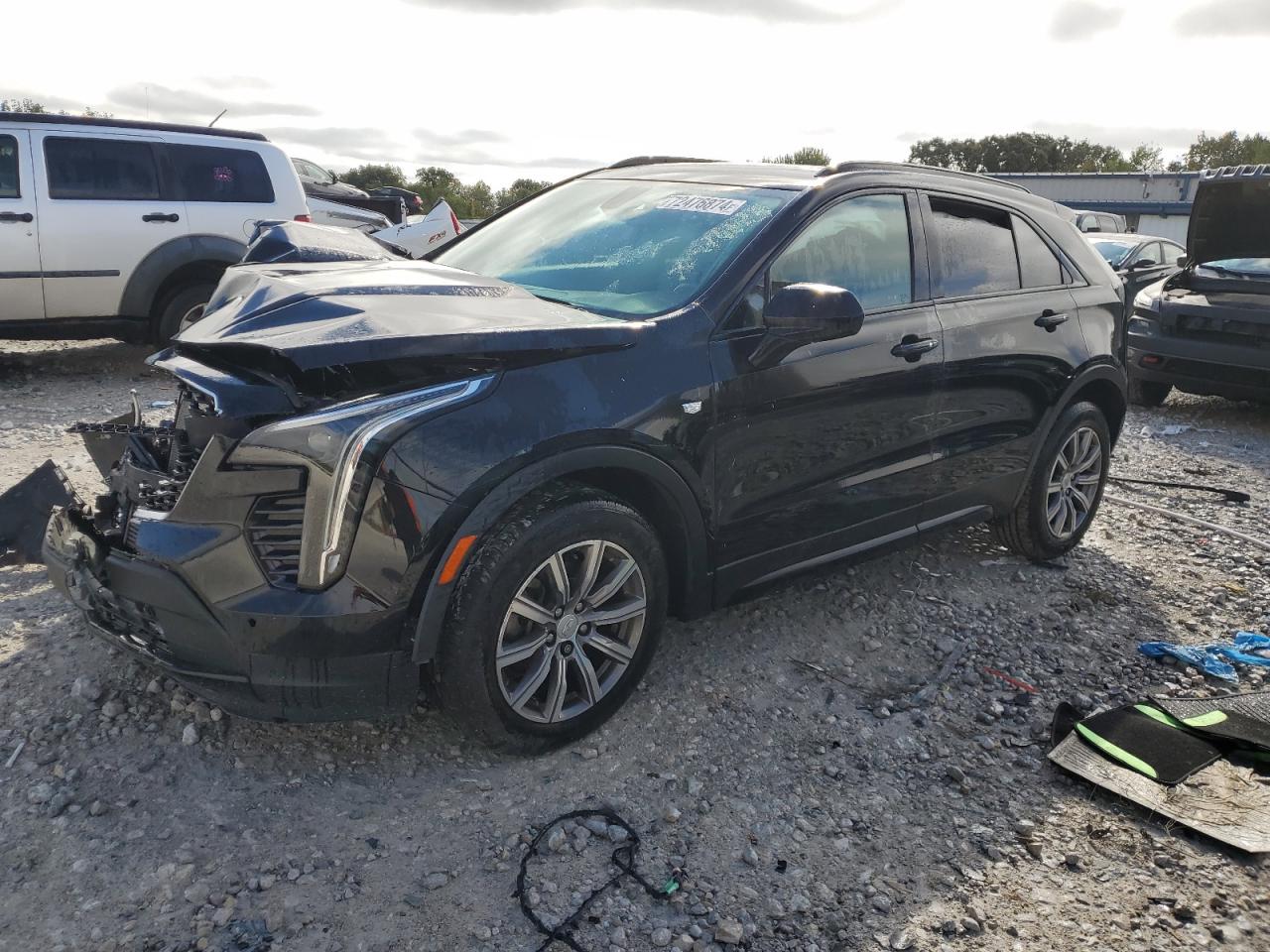 VIN 1GYFZER40KF112343 2019 CADILLAC XT4 no.1