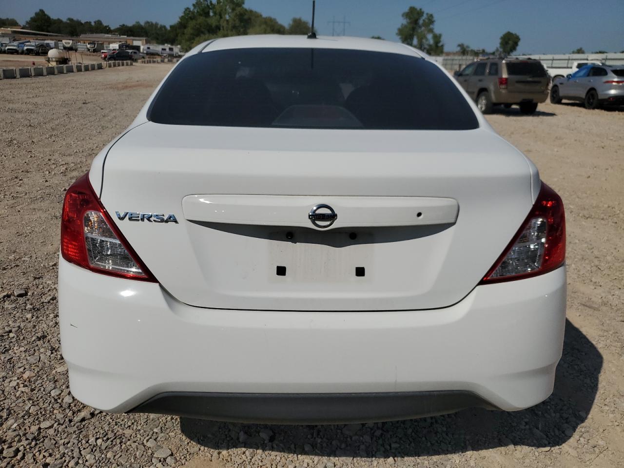 VIN 3N1CN7AP2GL829185 2016 NISSAN VERSA no.6