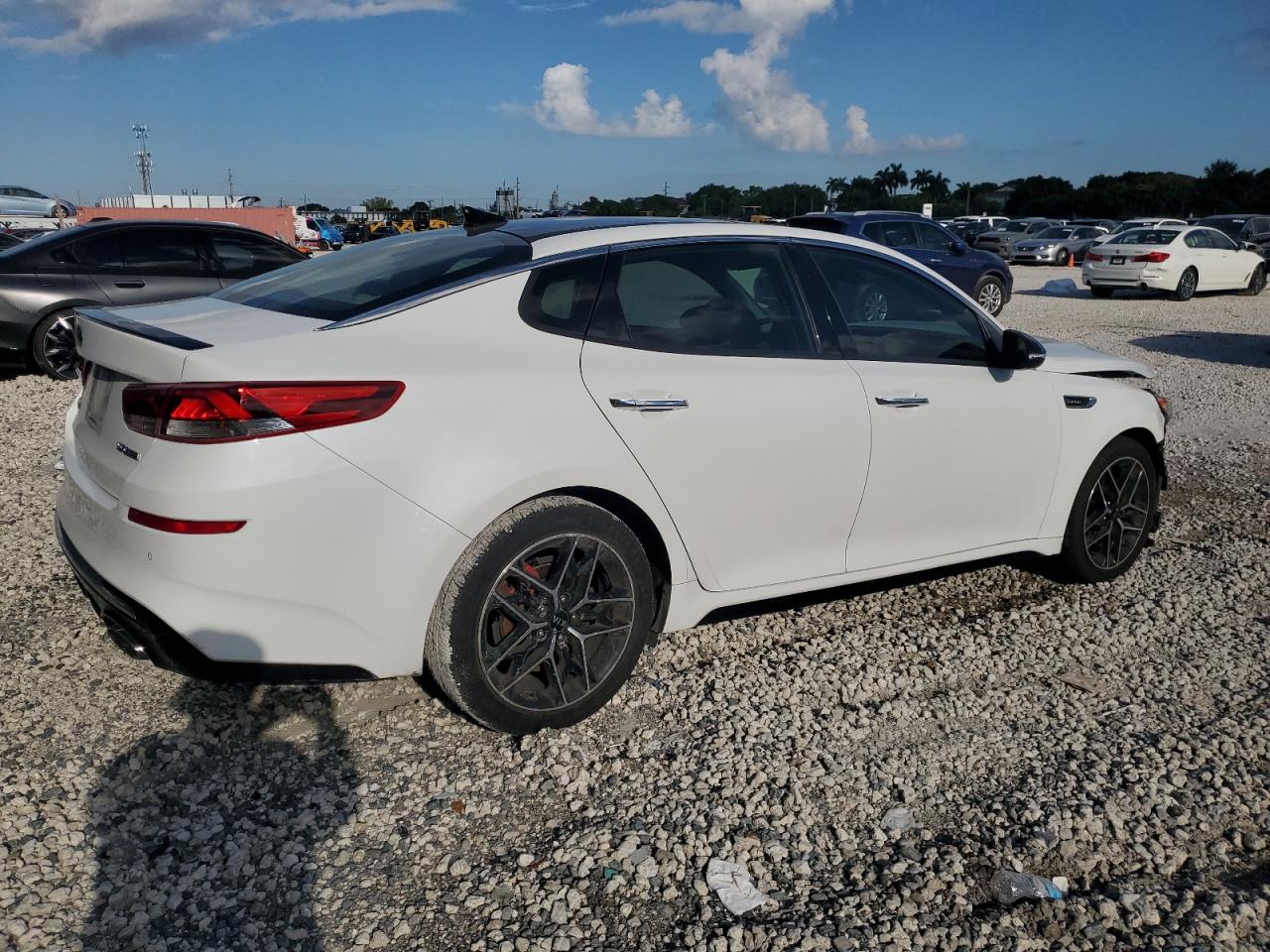 2019 Kia Optima - Image 3