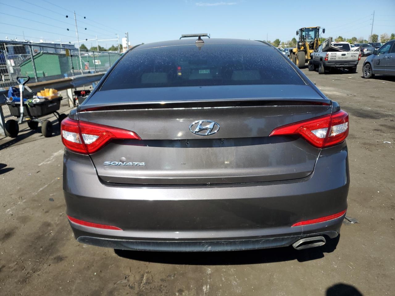 5NPE24AF7FH023443 2015 Hyundai Sonata Se