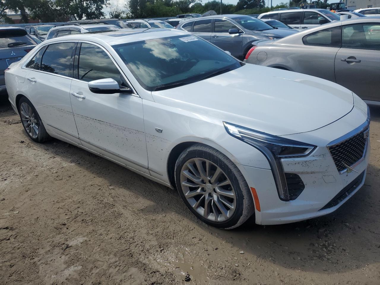 2020 Cadillac CT6 - Image 4