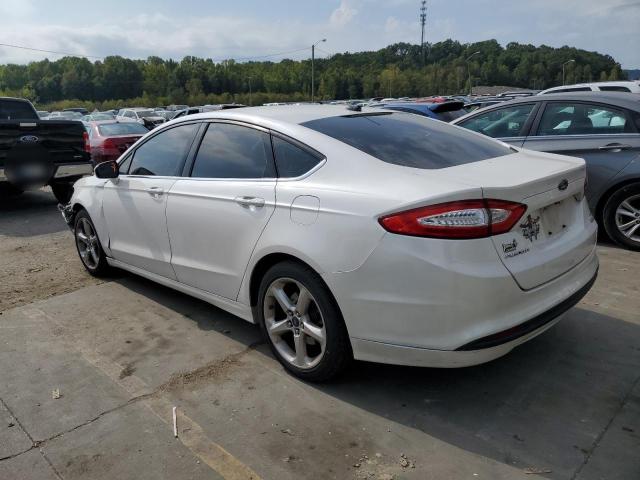  FORD FUSION 2013 Белы