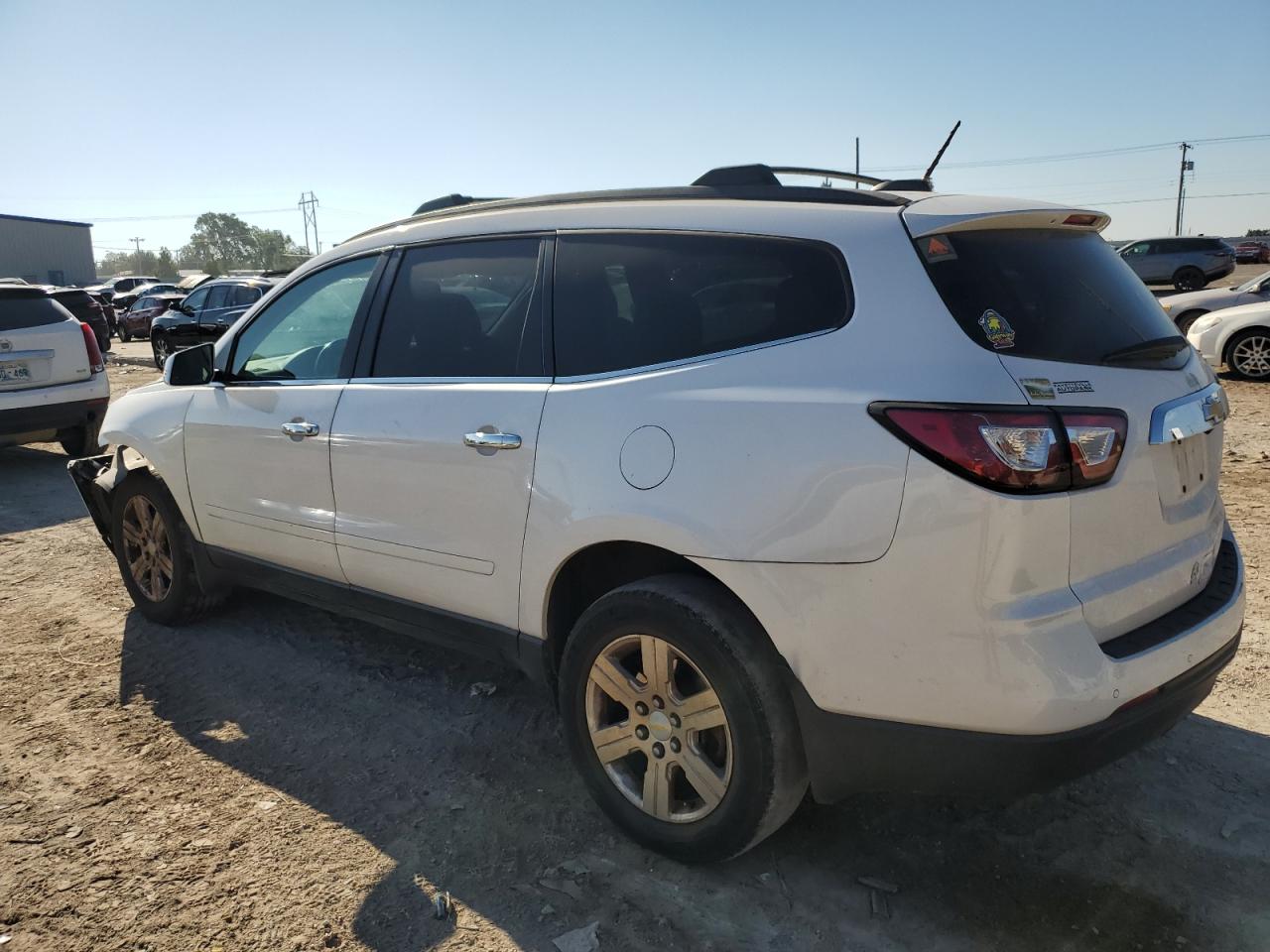 1GNKRGKD9GJ258133 2016 CHEVROLET TRAVERSE - Image 2