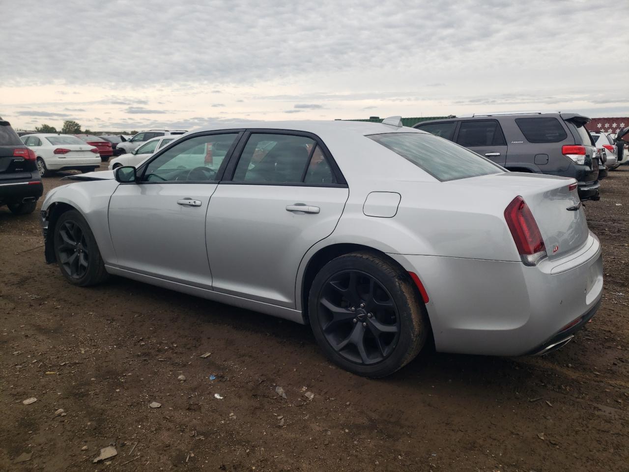 2021 Chrysler 300 - Image 2