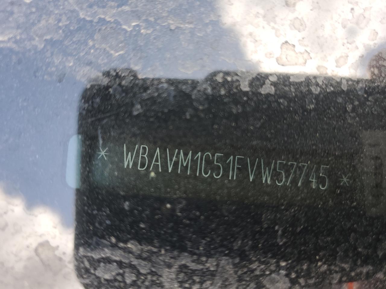 2015 BMW X1 Sdrive28I VIN: WBAVM1C51FVW57745 Lot: 71212214