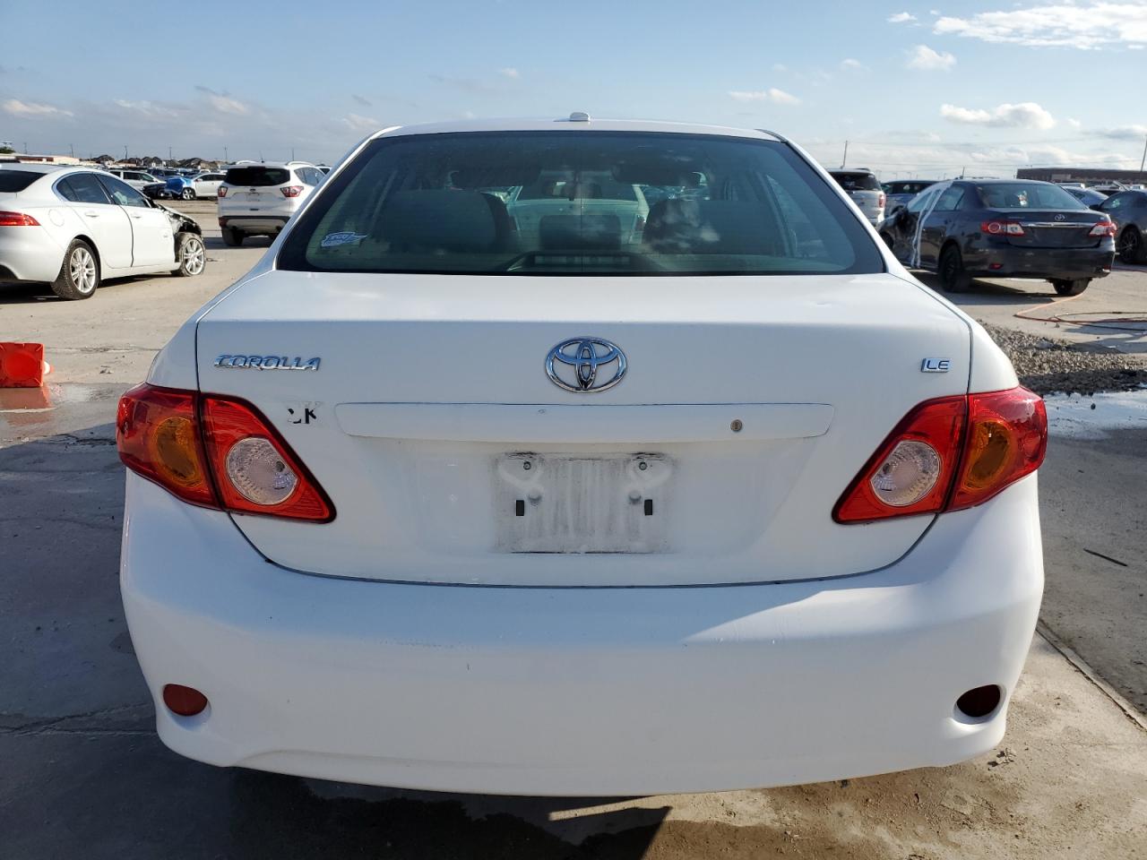 2010 Toyota Corolla Base VIN: 2T1BU4EE5AC433829 Lot: 72624804