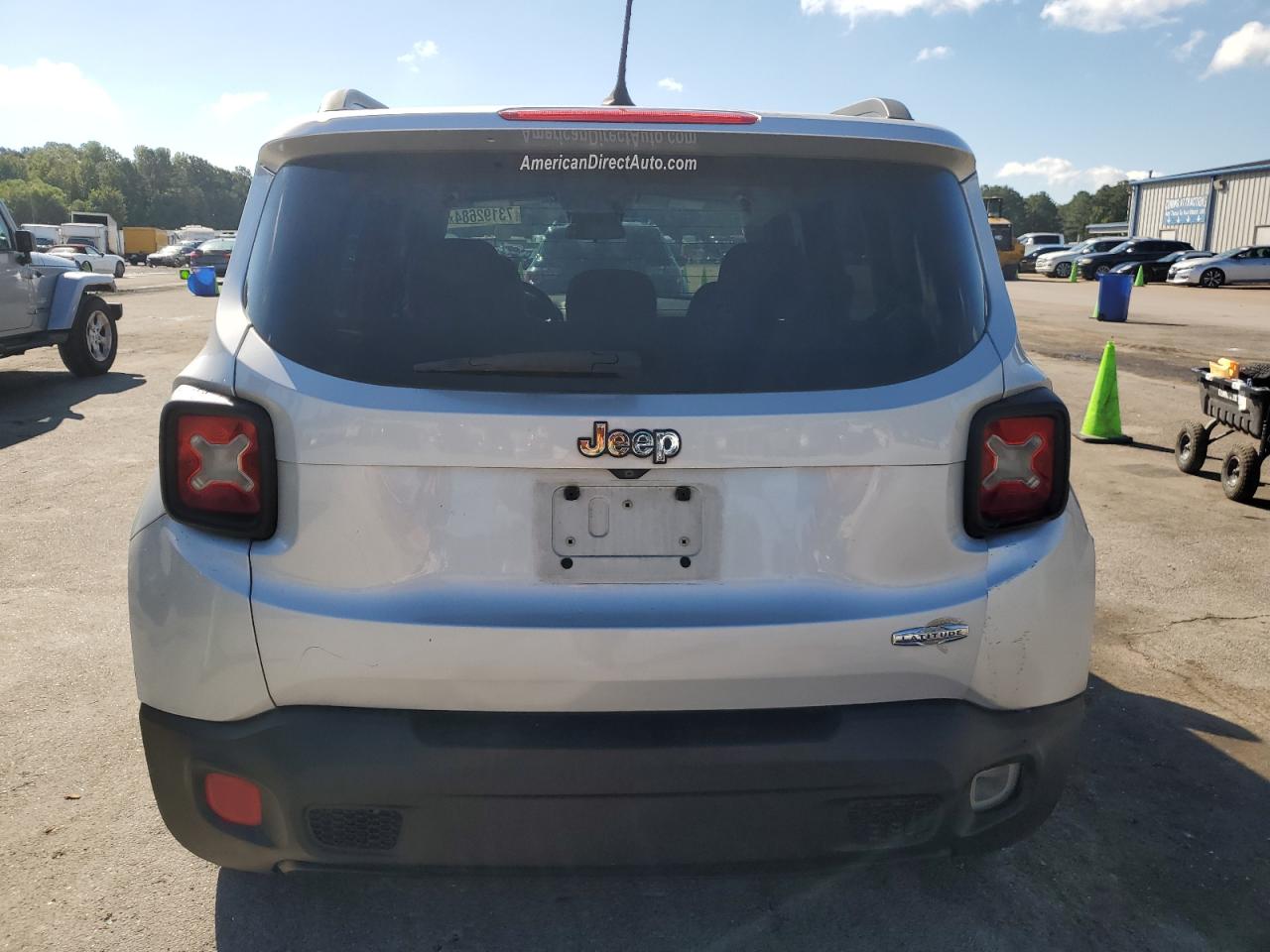 ZACCJABT2FPB30453 2015 Jeep Renegade Latitude