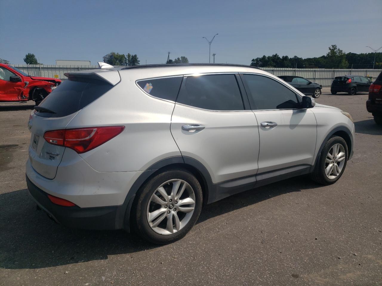 2013 Hyundai Santa Fe Sport VIN: 5XYZU3LA2DG121016 Lot: 70375984