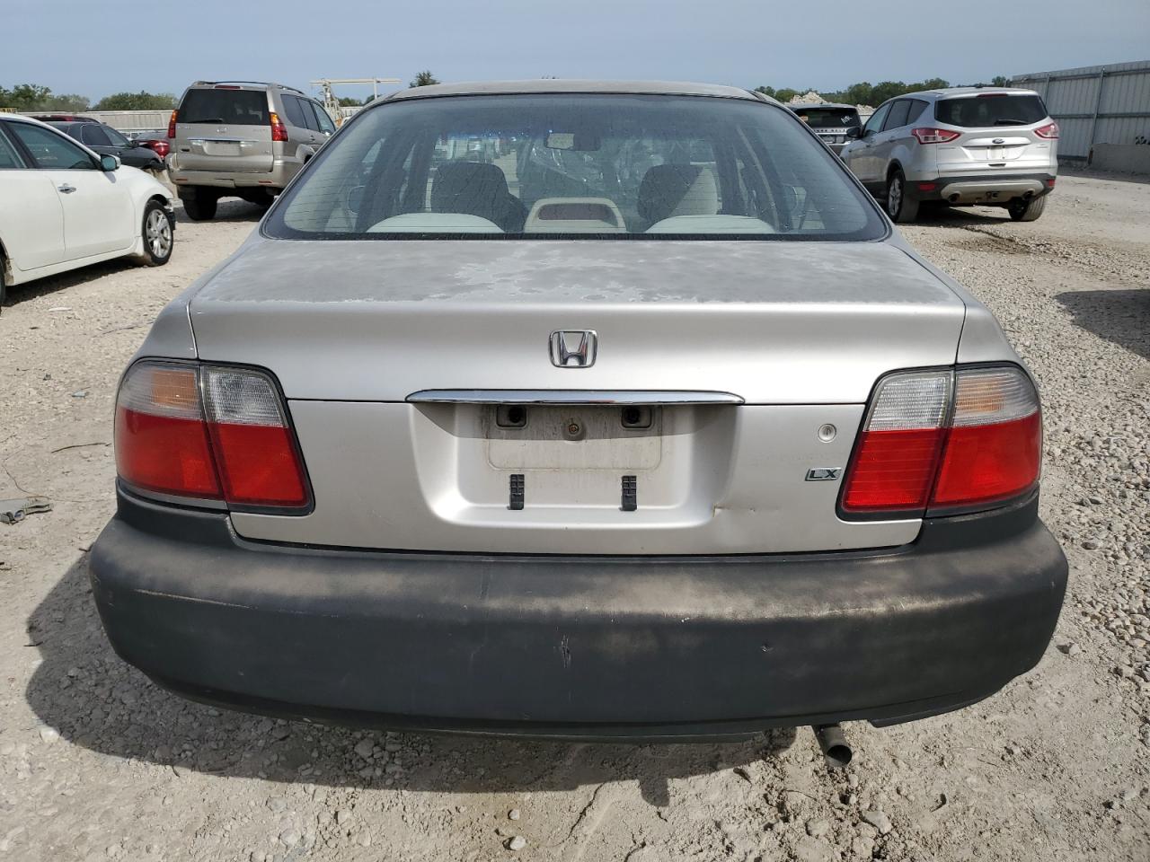 1HGCD5637VA014626 1997 Honda Accord Lx