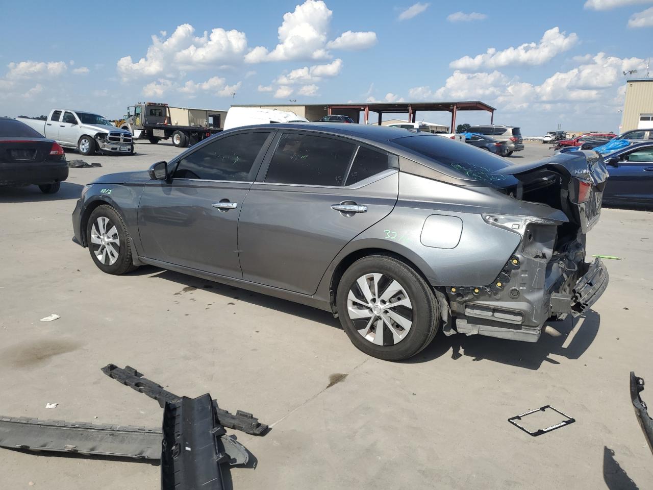 2019 Nissan Altima S VIN: 1N4BL4BV4KN307568 Lot: 72370184