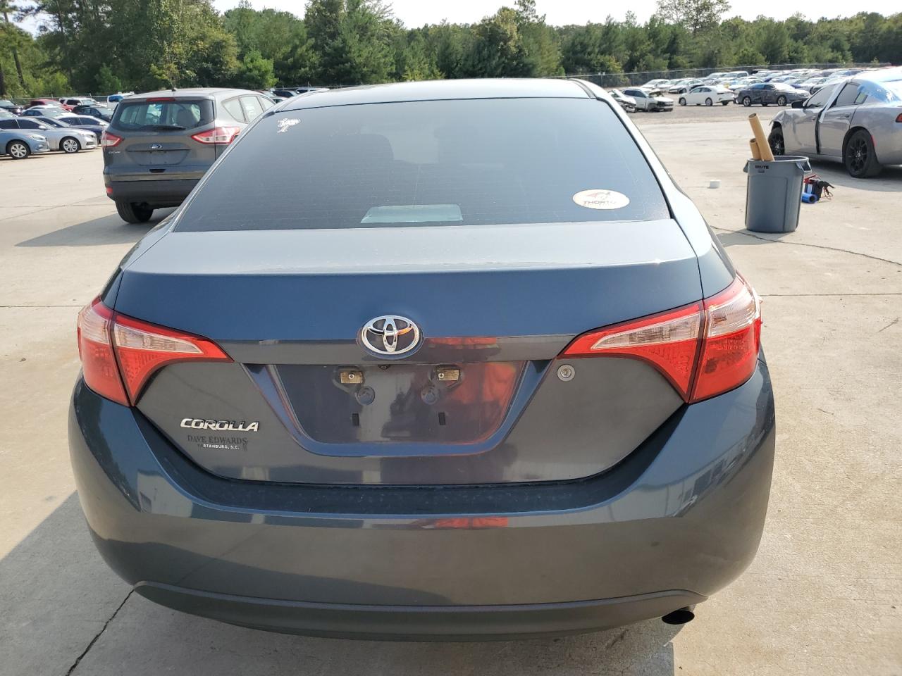 2018 Toyota Corolla L VIN: 5YFBURHE0JP825173 Lot: 70883734