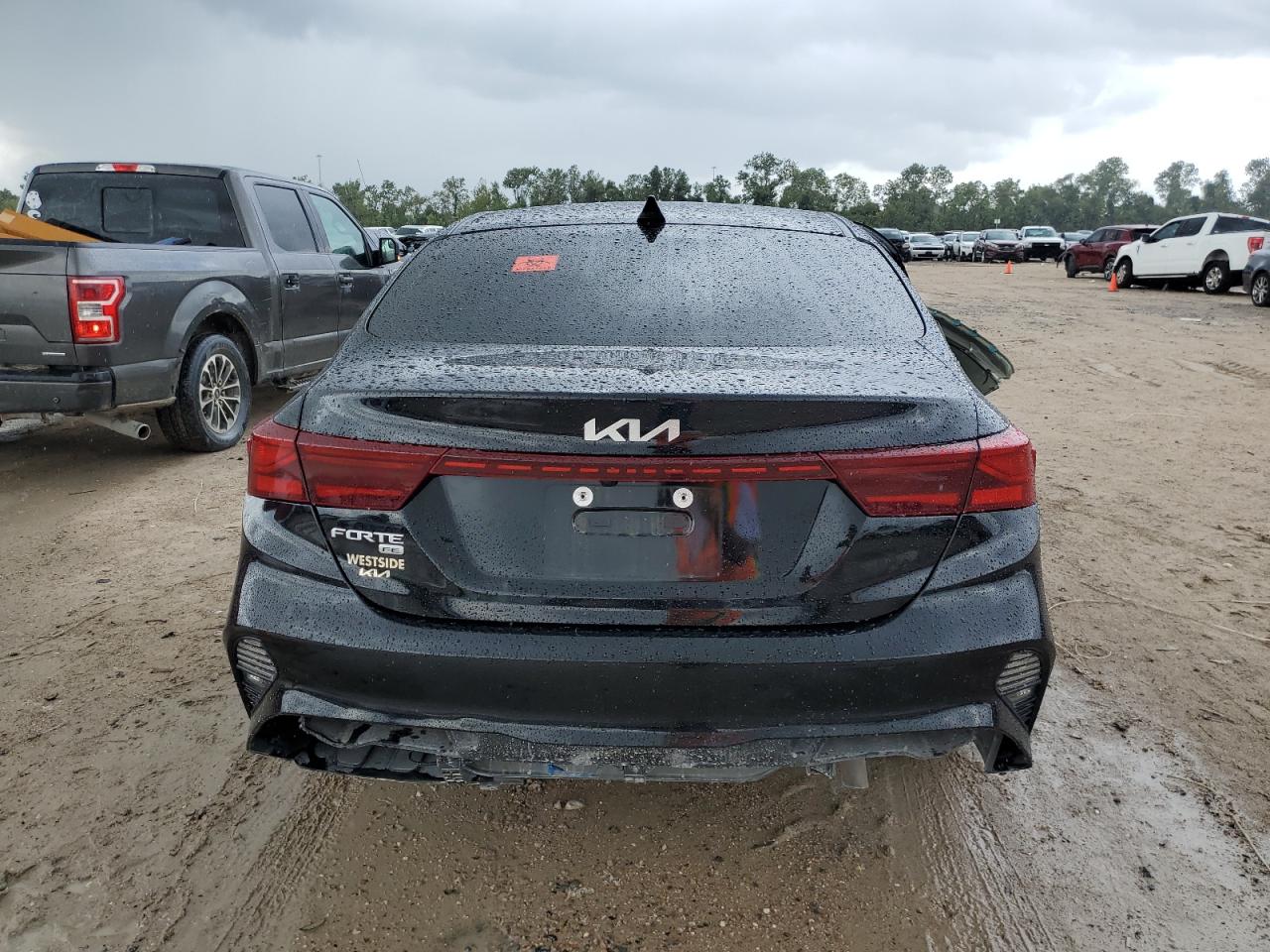 3KPF24AD2RE749514 2024 Kia Forte Lx