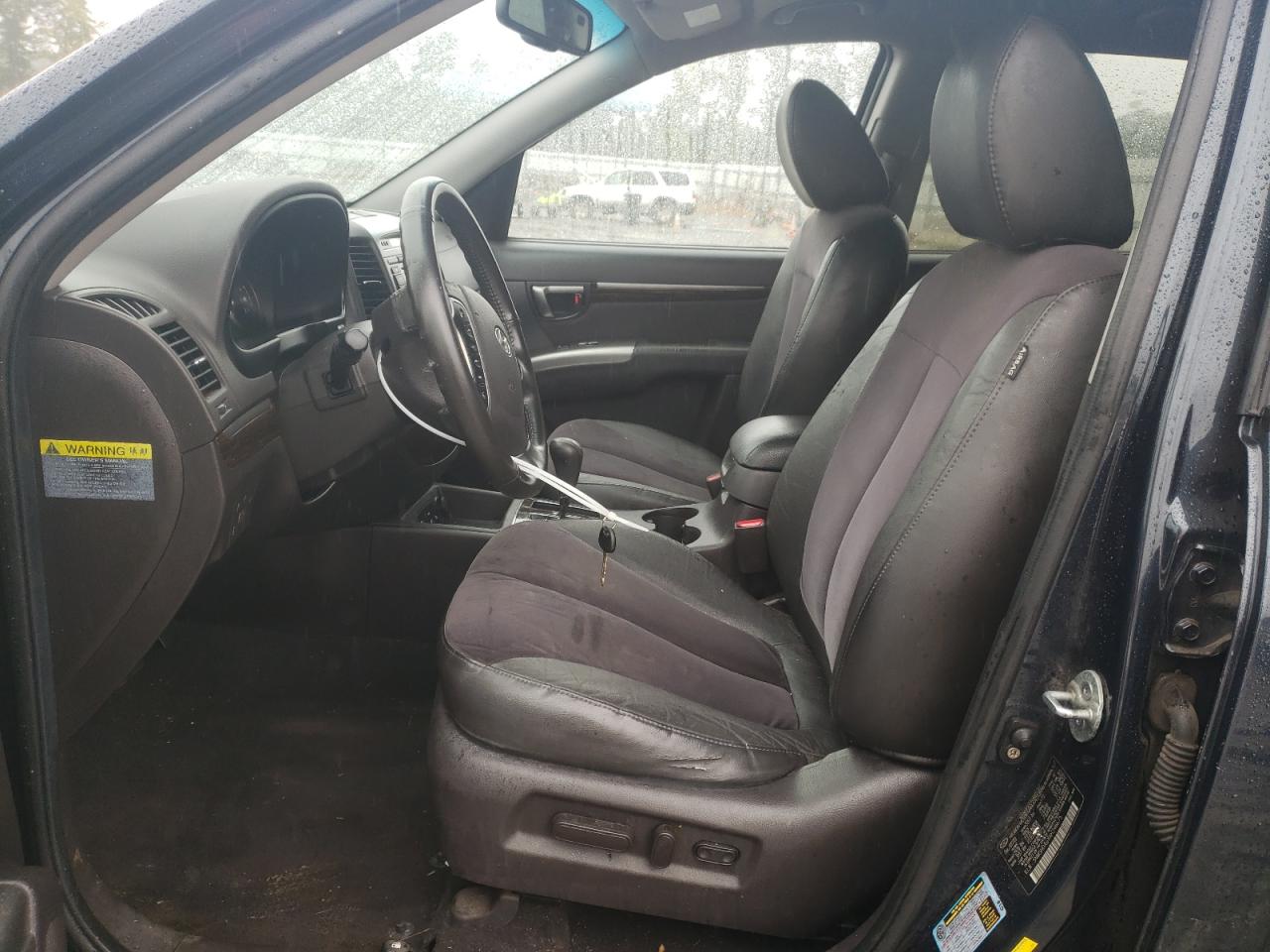 2010 Hyundai Santa Fe - Image 7