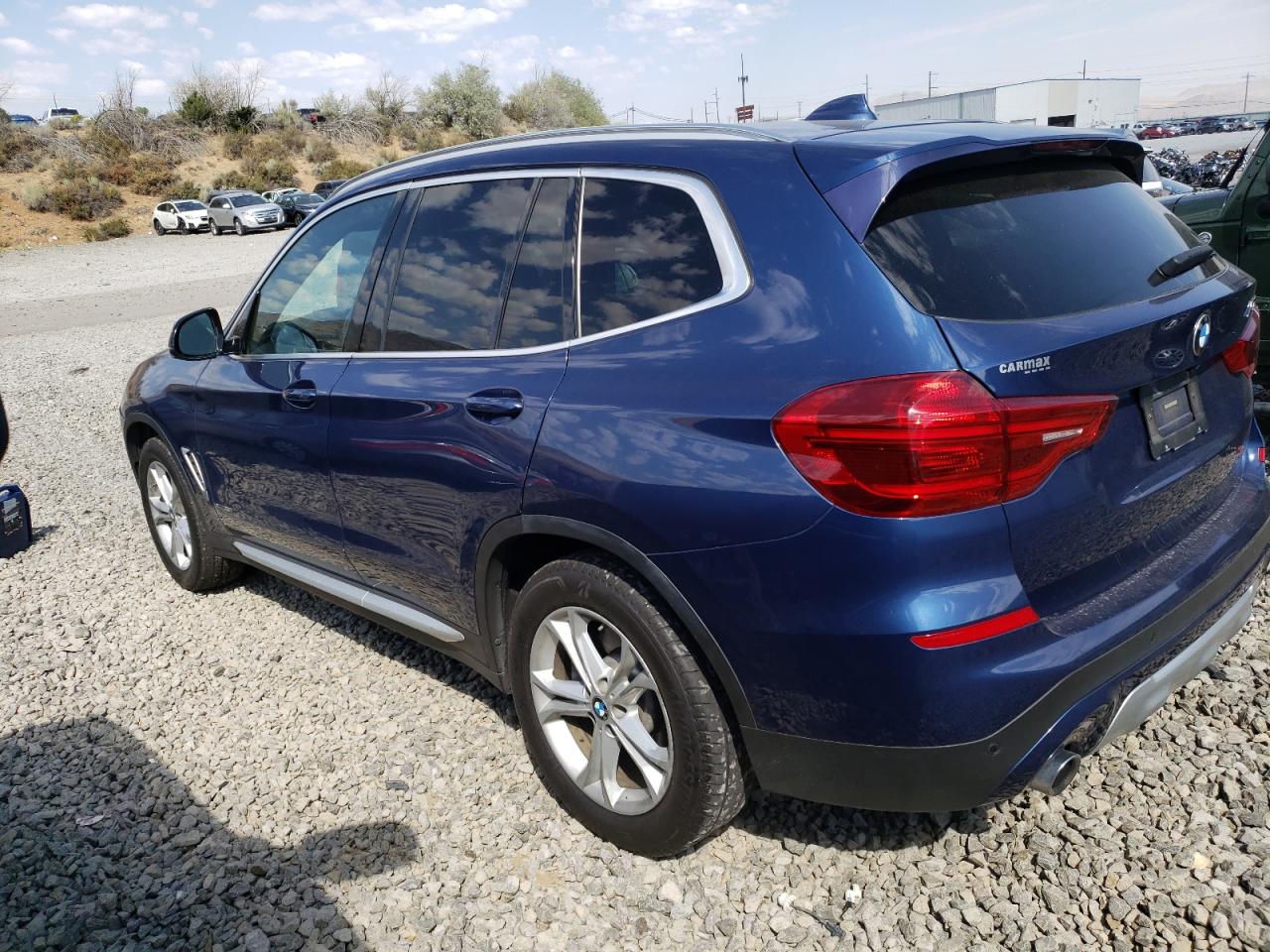 VIN 5UXTR9C55JLD63510 2018 BMW X3 no.2