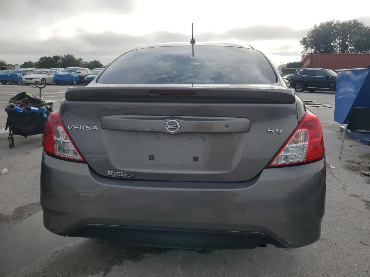 3N1CN7AP5HK422727 2017 Nissan Versa S