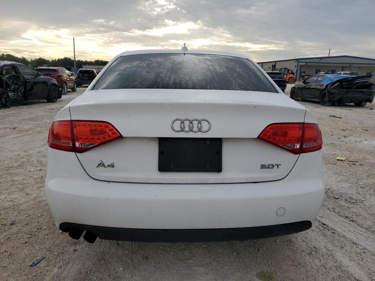 2010 Audi A4 Premium Plus VIN: WAUEFAFL0AN035764 Lot: 72908014